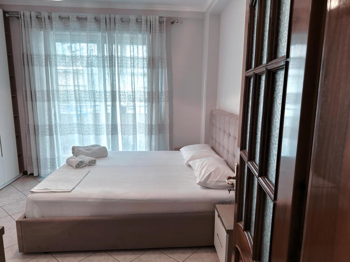 Bed & Breakfast Mina Tirana Buitenkant foto